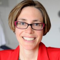 Dr. Alexandra Langers Dr. Alexandra Langers